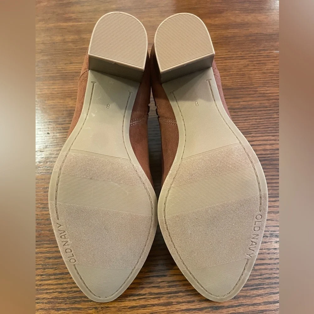 Old Navy women brown suede stacked heel ankle boots size 8